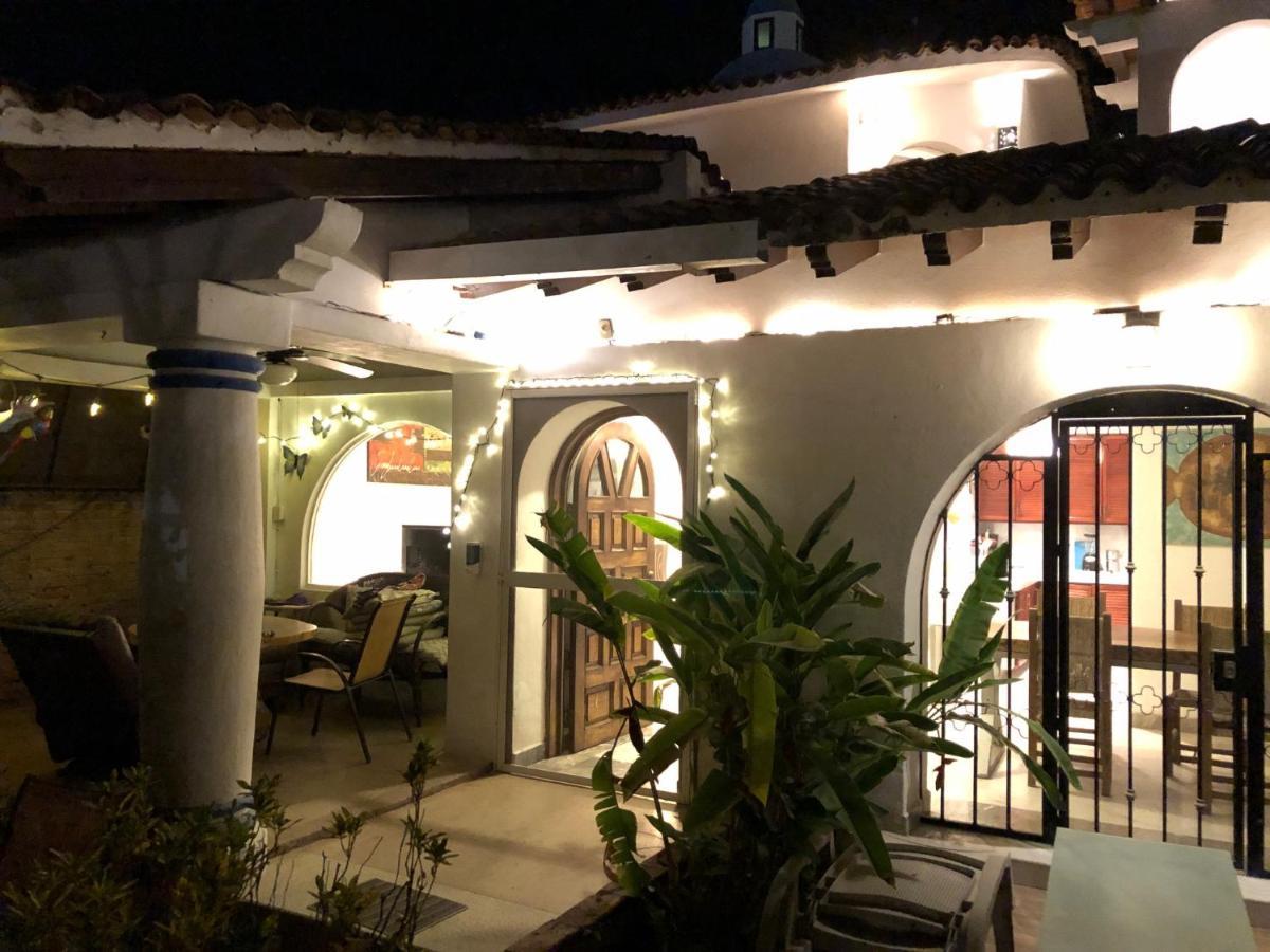 Aventura Pacifico Boutique Suites & Villas (Adults Only) Bucerías المظهر الخارجي الصورة