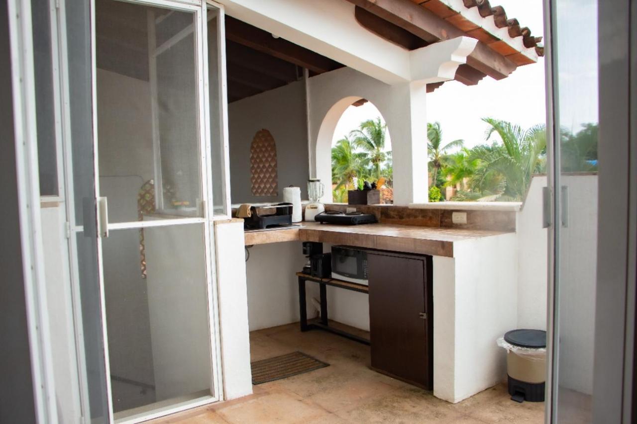 Aventura Pacifico Boutique Suites & Villas (Adults Only) Bucerías المظهر الخارجي الصورة