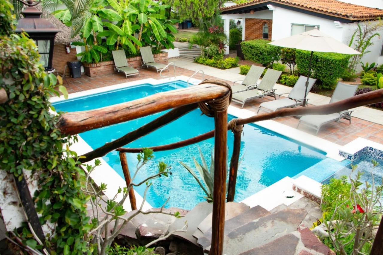 Aventura Pacifico Boutique Suites & Villas (Adults Only) Bucerías المظهر الخارجي الصورة