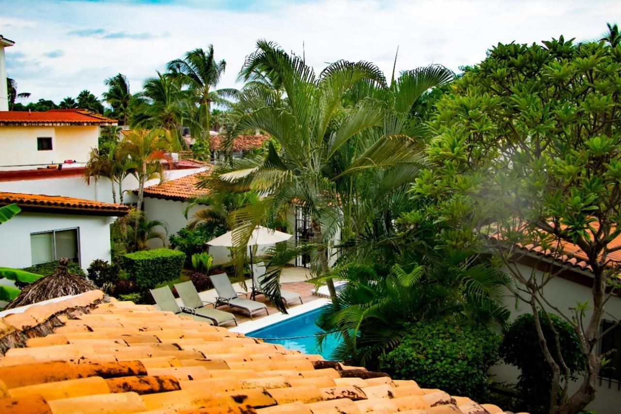 Aventura Pacifico Boutique Suites & Villas (Adults Only) Bucerías المظهر الخارجي الصورة